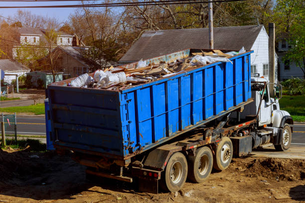 Best Demolition Debris Removal  in Wauwatosa, WI